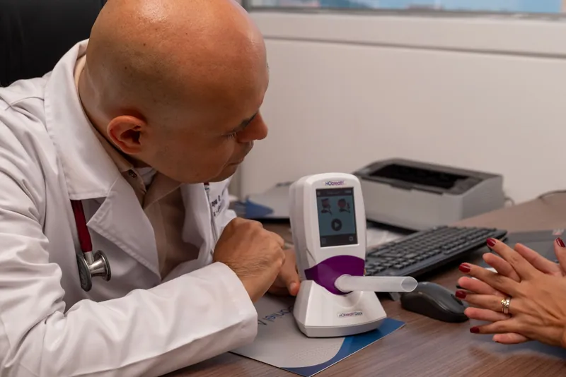 Examen Óxido Nítrico Exhalado (FeNO) Alergólogo Medellín